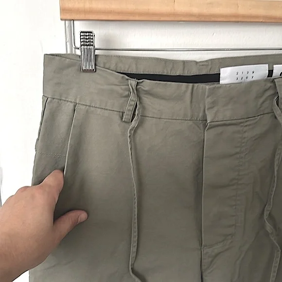 Chapter - Picture 3 of 16